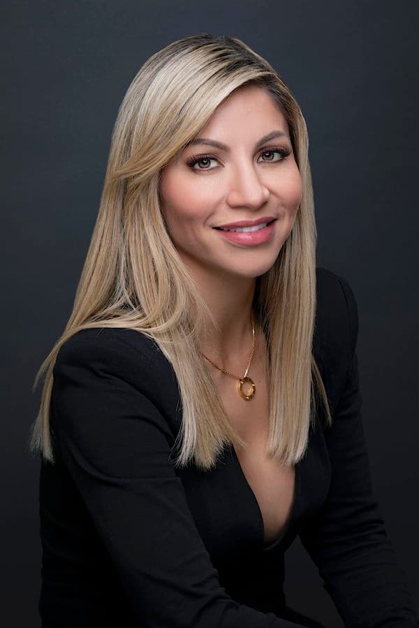 photo of agent, Angelica Gomez